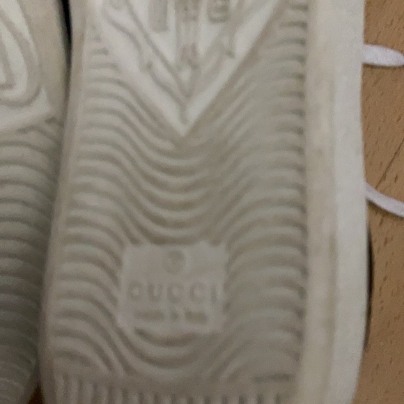 Gucci - Picture 5 of 14